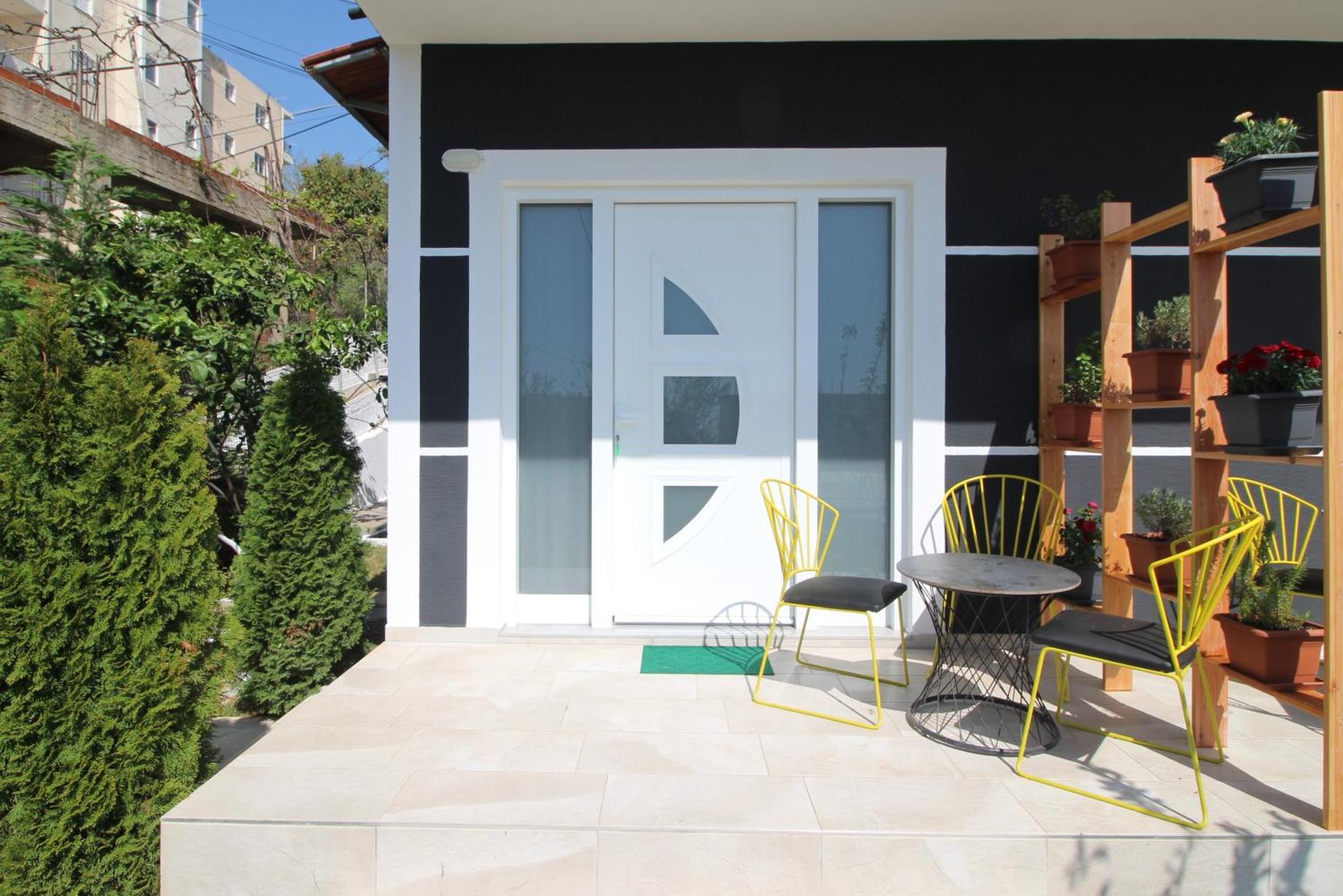 Alis Apartments Sarande Bagian luar foto